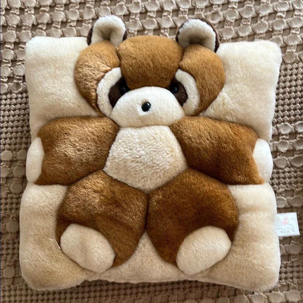 Vintage 1998 T.W.I.E. Tabby Cat and‎ Red Panda Pillow Set of 2